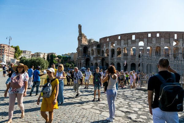 Comment préparer une expédition pour voir les gorilles des montagnes au Rwanda?